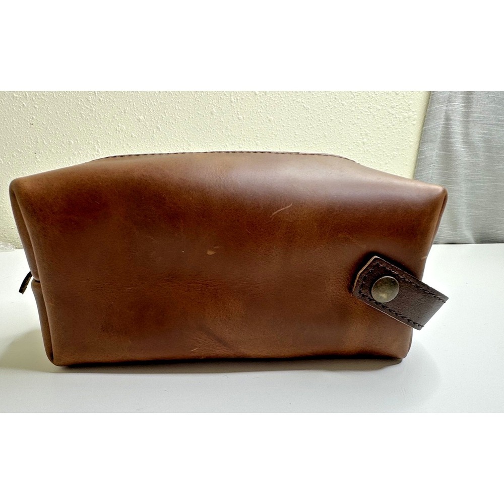 Wagoneer Leather Dopp Kit Men's Travel Toiletry Bag By Rustico Brass Trim View 5